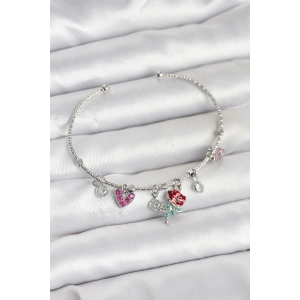 Erb Gül Charmlı Gümüş Renk Pirinç Kadın Bileklik