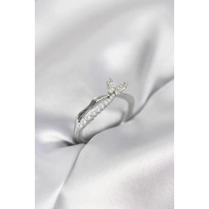 Erb Gümüş Renk Kuyruklu Kelebek Model İncili Kadın Yüzük