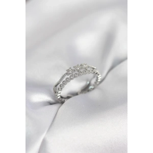 Erb Gümüş Renk Minimal Yıldızlı Model Kadın Yüzük