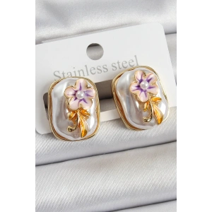 Erb Pirinç Beyaz Mineli İnci Detaylı Çiçek Figürlü Sanatsal Portre Model Gold Renk Kadın Küpe