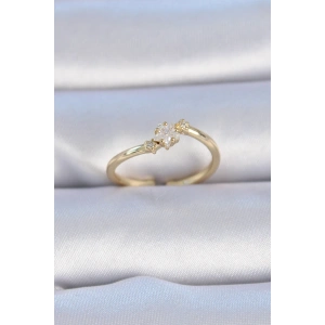 Erb Pirinç Gold Renk Beyaz Çiçek Model Zirkon Taş Detay Kadın Yüzük