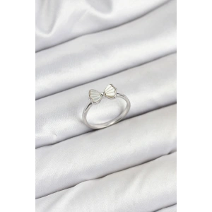 Erb Pirinç Gümüş Renk Fiyonk Model Kadın Yüzük