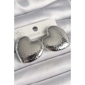 Erb Pirinç Gümüş Renk İşleme Detaylı Kalp Model Kadın Küpe