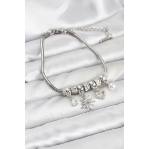 Erb Pirinç Gümüş Renk Kutup Yıldızı Ve Kalp Charmlı Kadın Bileklik