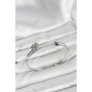 Erb Pirinç Gümüş Renk Yonca Model Kadın Bileklik