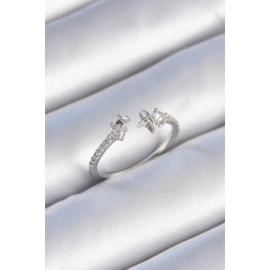 Erb Pirinç Gümüş Renk Zirkon Taş Detay Yıldız Model Kadın Yüzük