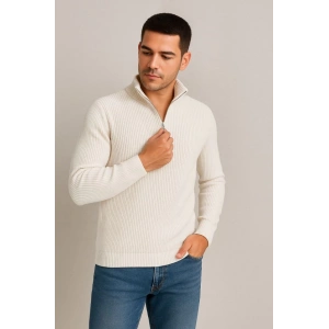 Erkek Yarım Fermuarlı Triko Kazak – Selanik Örgü, Dik Yaka, Pamuklu Dokuma, Regular Fit Uzun Kollu Kışlık Model - Beyaz