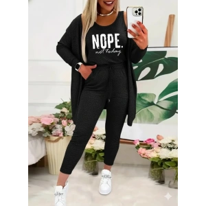 Kadın Askılı Yuvarlak Yaka Yazılı Viskon Iki Iplik Bluz Ceket Ve Pantolon 3lü Takım