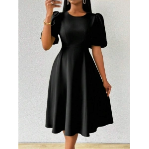 Kadın Kısa Balon Kollu Bisiklet Yaka Kiloş Janjan Krep Elbise