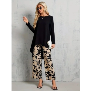 Kadın Uzun Kollu Bisiklet Yaka Asimetrik Kesim Detaylı Viskon Bluz Ve çiçek Desenli Iki Iplik Pantolon