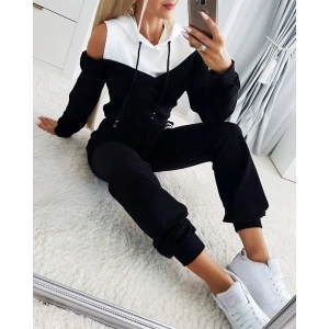 Kadın Uzun Kollu Omuzlardan Açık Kapşonlu Bağcıklı çift Renkli Viskon Iki Iplik Bluz Ve Pantolon Ikili Takım