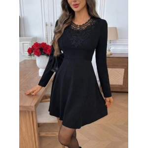 Kadın Uzun Kollu Yakası Dantelli Mini Ithal Krep Elbise