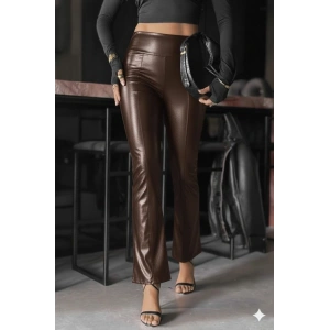 Kadın Yüksek Bel Paçaya Doğru Geniş Deri Pantolon