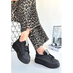 Leope Siyah Cilt Bağcıklı Spor Ayakkabı