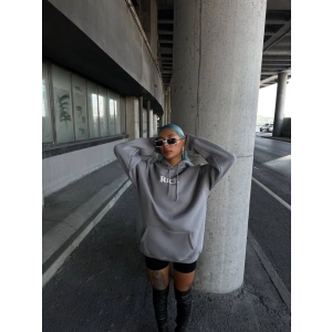 Uzun Kol Kapşonlu Göğüs Baskılı SweatShirt - Gri