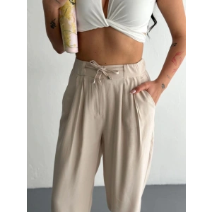 Yüksel Bel Rahat Paça Pantalon - Kırık Beyaz