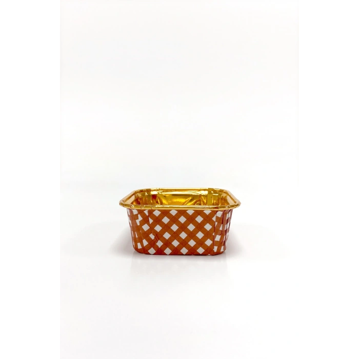 MUFFİN KEK KAPSÜLÜ KARE (KIRMIZI PÖTİKARE DESENLİ-GOLD)