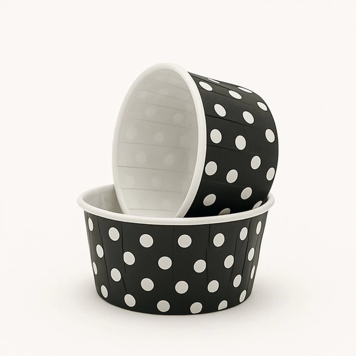 MUFFİN KEK KAPSÜLÜ (SİYAH PUANTİYELİ) K05