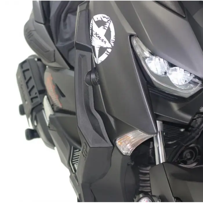 GP KOMPOZİT YAMAHA XMAX 250 / 400 2018-2022 UYUMLU BACAK KORUMA SİYAH