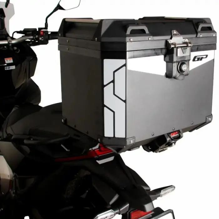 GP KOMPOZİT UNİVERSAL 37 LT ALÜMİNYUM SİYAH MOTOSİKLET ÇANTASI