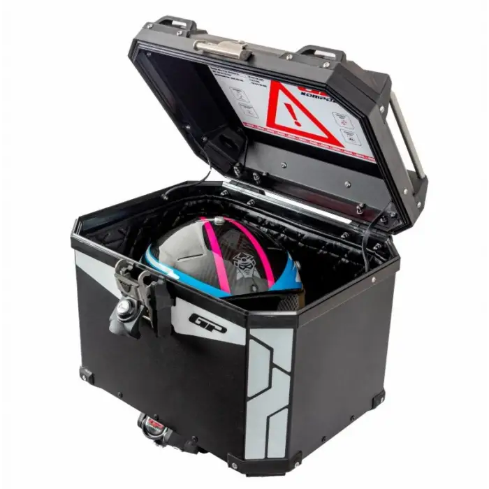 GP KOMPOZİT UNİVERSAL 37 LT ALÜMİNYUM SİYAH MOTOSİKLET ÇANTASI