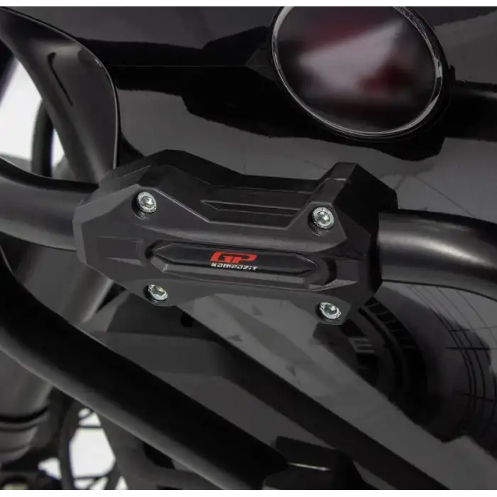 GP KOMPOZİT UNİVERSAL 11 CM MOTOR KORUMA DEMİRİ PLASTİĞİ SİYAH