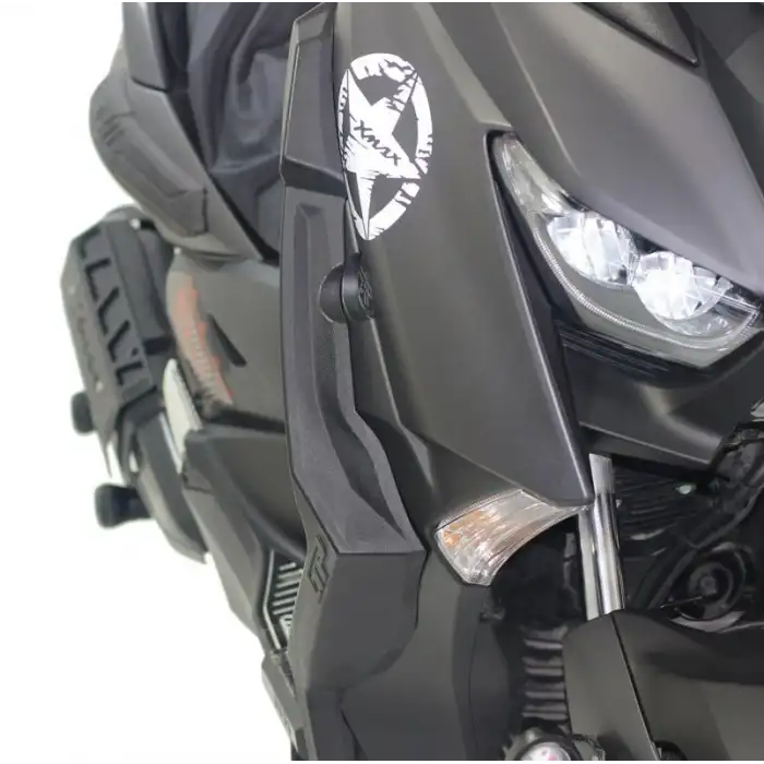 GP KOMPOZİT YAMAHA XMAX 250 / 400 2018-2022 UYUMLU BACAK KORUMA SİYAH