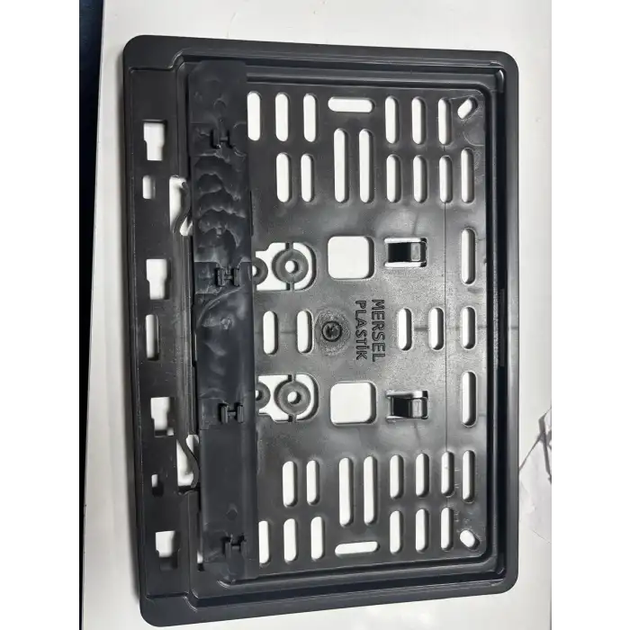 MOTOSİKLET PLAKALIK PLASTİK KİLİTLİ  ATATÜRK 