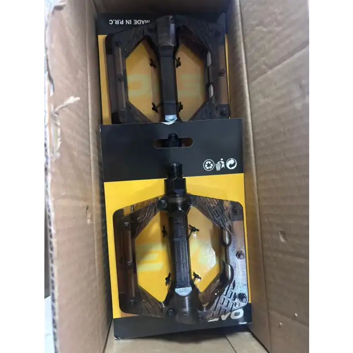 PLATFORM PEDAL ŞEFFAF SİYAH BİLYALI