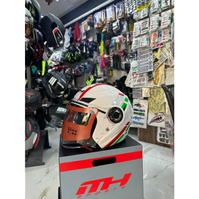 MH ÇENESİZ BEYAZ STİCKER 1  KASK BEYAZ
