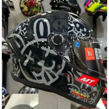 MT STINGER 2 RAM F1 GLOSS KAPALI KASK   F1 GLOSS