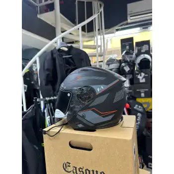 NERO KASK ÇENESİZ 528-1 MAT SİYAH - TURUNCU E2  (MANUEL VİZÖR)