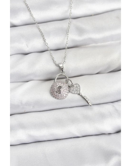 316L Çelik Zincir Gümüş Renk Kilit Anahtar Model Zirkon Taşlı Kadın Kolye