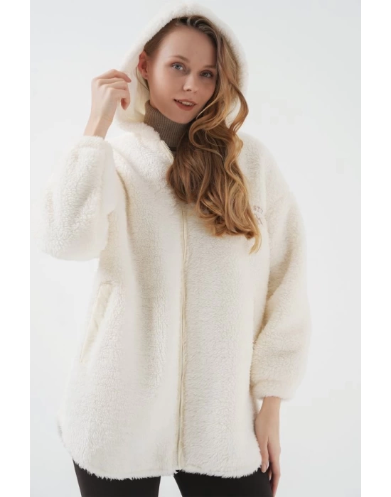 9102 Oversize Kapüşonlu Beyaz Peluş Kaban