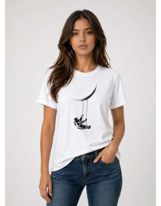 Astronot Ay Temalı Tişört Kısa Kol Yazlık Bisiklet Yaka T-Shirt - Beyaz