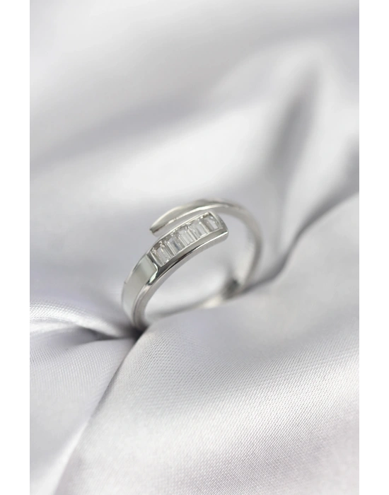 Baget Zirkon Taşlı Gümüş Renk Kadın Yüzük