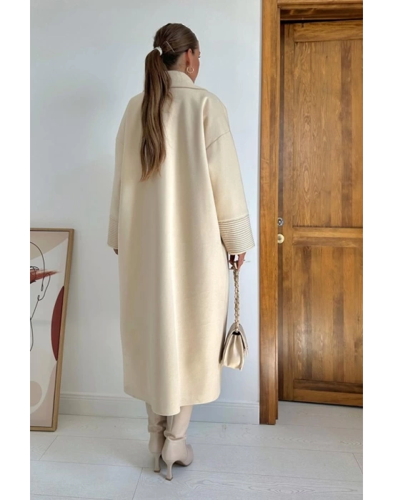 Bej Manşet Detaylı Kaban
