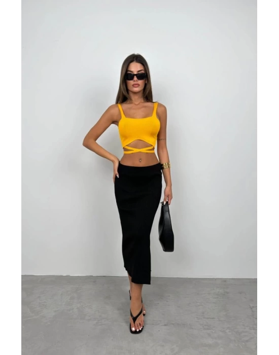 Bel Bağcıklı Crop Bluz