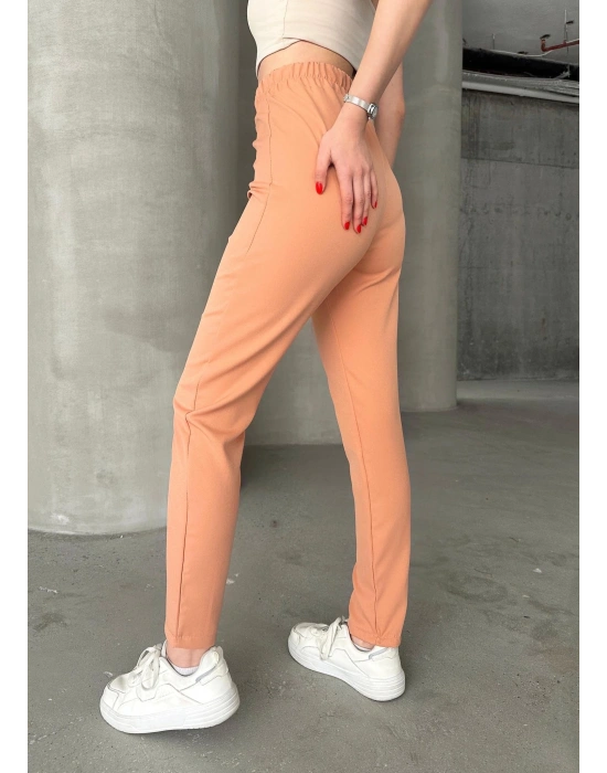 Beli lastikli karamel pantolon