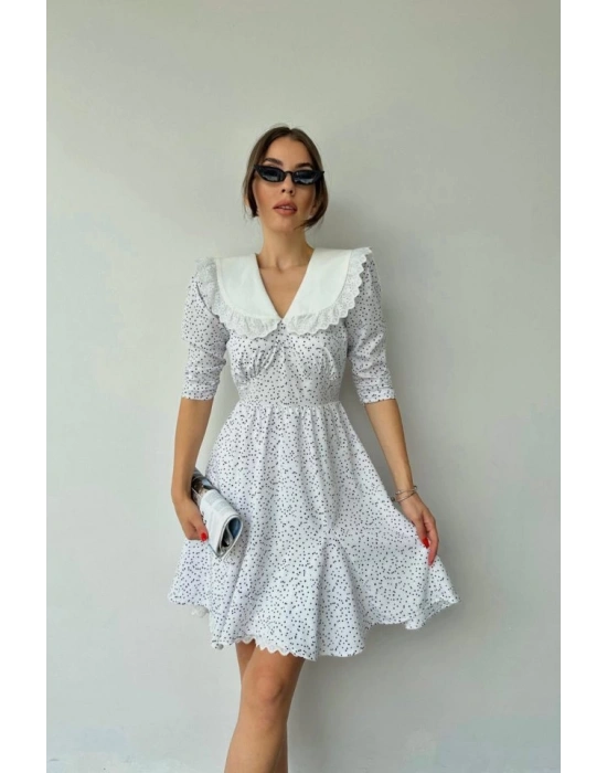 Beyaz Puantiyeli Önlük Yaka Elbise