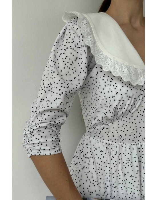 Beyaz Puantiyeli Önlük Yaka Elbise