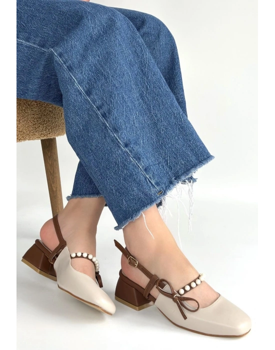 Ceyda Bej Cilt Taba Detaylı Topuklu Ayakkabı