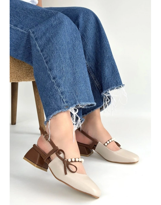 Ceyda Bej Cilt Taba Detaylı Topuklu Ayakkabı