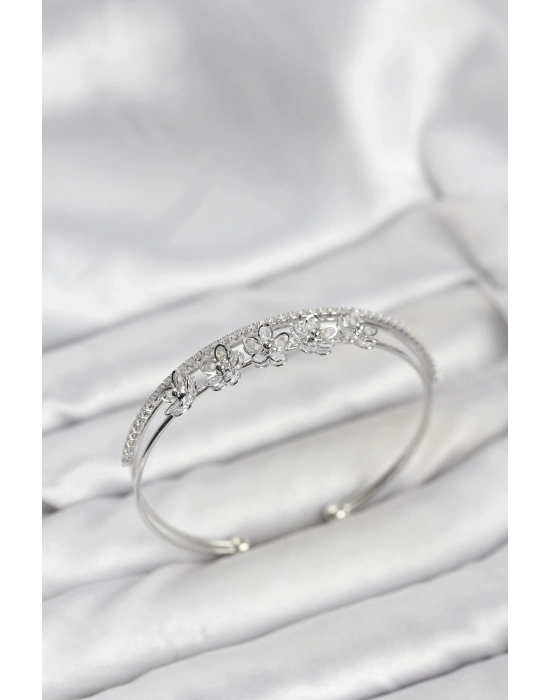 Çiçek Model Pirinç Gümüş Renk Kadın Bileklik