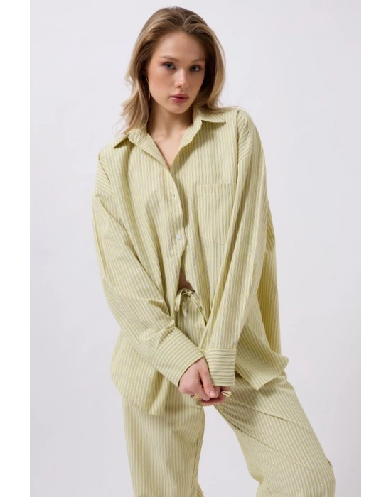 Çizgili Cep Detay Gömlek