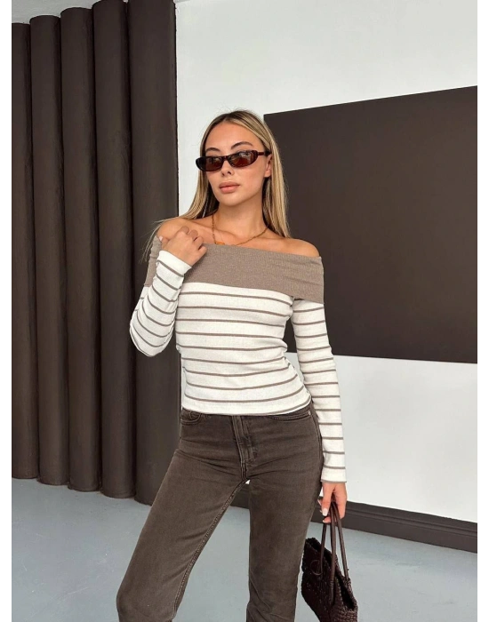 Çizgili madonna yaka kaşkorse bluz bej a844