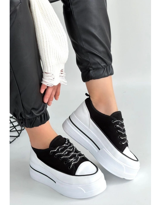 Dalen Siyah Keten Bağcıklı Spor Ayakkabı