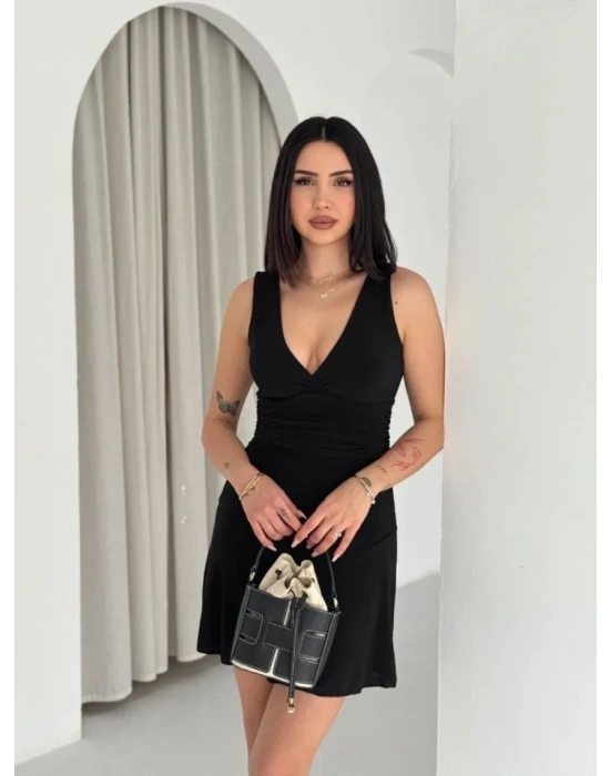 Derin V Yaka Sırt Dekolteli Mini Elbise Drapeli Şık Kolsuz - Siyah