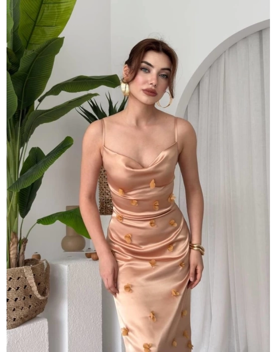 Dora Çiçek Detaylı Elbise