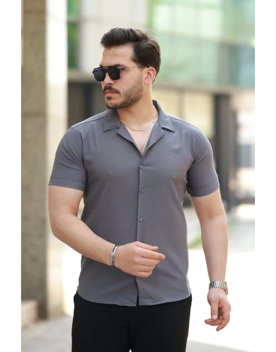 Erkek Apaj Yaka Kısa Kollu Gömlek